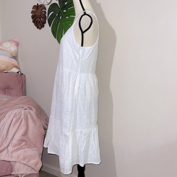 Lucky Brand Cotton Eyelet Tiered Sun Dress in White -  size Small - NWT - Picture 3 of 10
